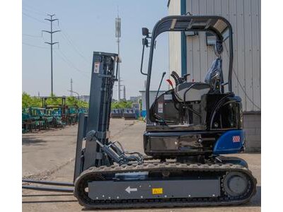 2.5 ton mini outdoor diesel crawler forklift truck