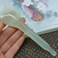 Best Quality Xiuyan Jade Spoon Shape Massage Tool