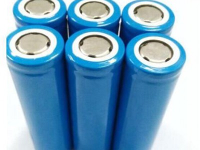 Flat top 3.7V 18650 Li Ion Rechargeable Battery