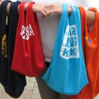 Nonwoven T-shirt bag