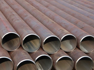 Seamless steel pipe