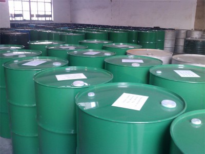 Vegetable oil extraction solvent